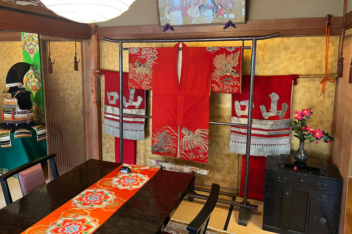 店内テーブル